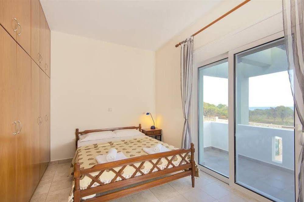 Green Pearl Villa Gennadi Lachania  Exterior photo